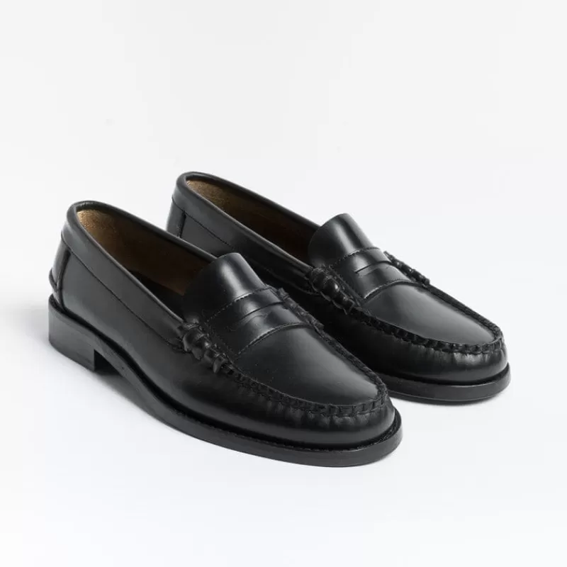Women GIL's Loafers* - 740 Moccasin - Black Leather
